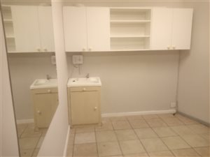 Commercial space in Grahamstown Central