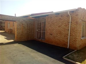 3 Bed House in Palmridge