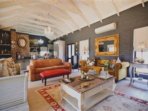 3 Bed House in Kelderhof Country Village
