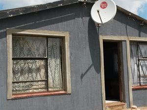 2 Bed House in Sebokeng Zone 3