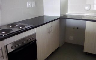 2 Bedroom Apartment in Beverley Hills