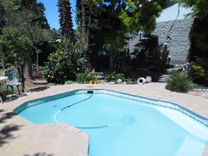 3 Bedroom House in Campher Park