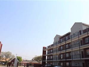 2 Bed Townhouse in Rhodesfield