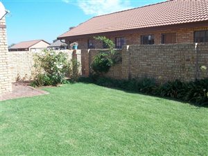 2 Bedroom Townhouse in Meyerton