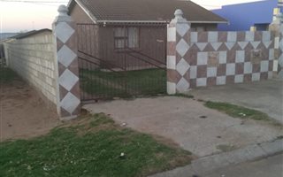 2 Bedroom House in Kwa Nobuhle