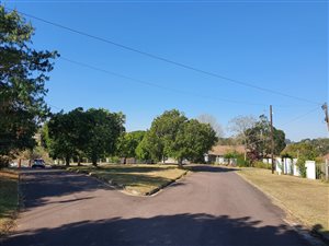 2613 m² Land available in Hillcrest Park