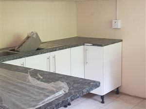 2 Bed Apartment in Chatsworth Central