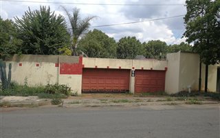 4 Bedroom House in Observatory