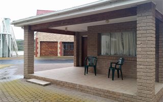 2 Bedroom House in Hartenbos