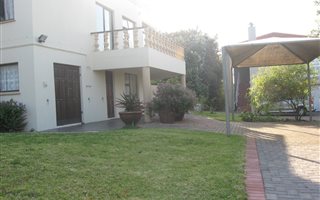 2 Bedroom Flat in Stilbaai