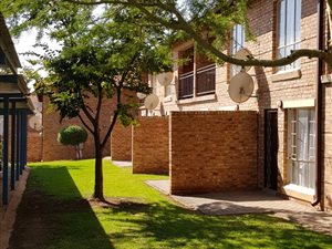 1 Bed Simplex in Newmark Estate