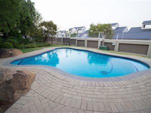 3 Bed Townhouse in Paulshof