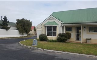 2 Bedroom House in West Beach