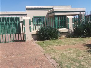 3 Bed House in Geluksdal