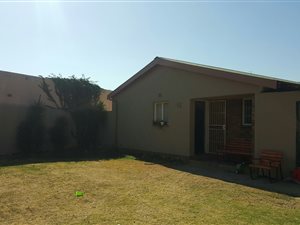 3 Bed House in Minnebron