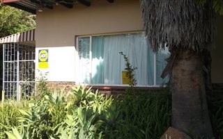4 Bedroom House in Claremont