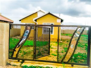 3 Bed House in Orange Farm