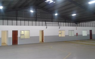 1200 m² Industrial space in Waltloo