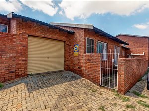 3 Bedroom Townhouse in Maraisburg