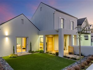 3 Bed House in Schonenberg Estate