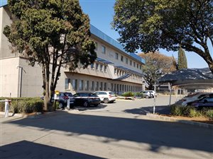 11000 m² Industrial space in Isando