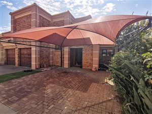 4 Bed Townhouse in Boksburg West