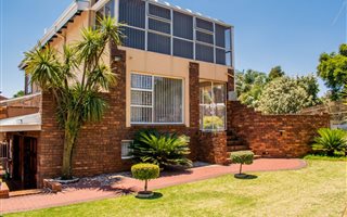 3 Bedroom House in Morganridge