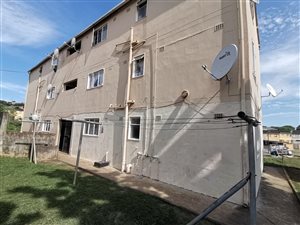 2 Bed Apartment in Clayfield