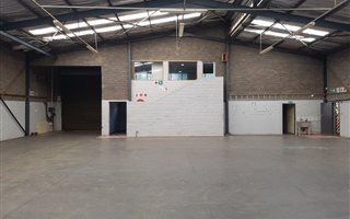 850 m² Industrial space in Kya Sands