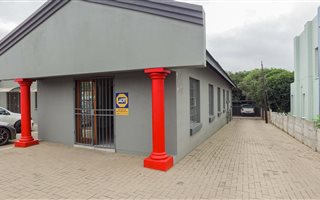 100 m² Office Space in Del Judor