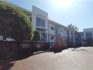 130 m² Commercial space in La Lucia