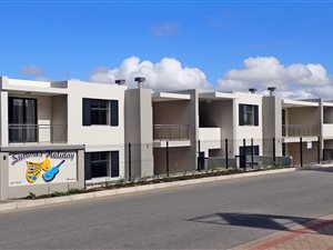 3 Bed Apartment in Diaz Beach