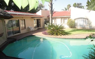 4 Bedroom House in Sharonlea