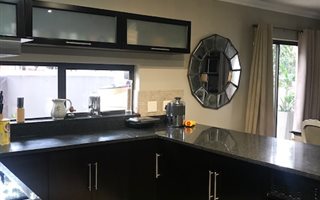 4 Bedroom House in Highveld