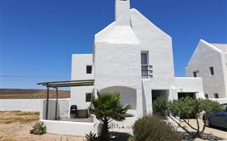 3 Bedroom House in St Helena Bay