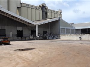 17024 m² Industrial space in Mobeni