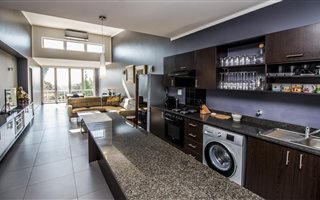 2 Bedroom Apartment in Craighall