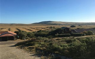 935 m² Land available in Boknesstrand