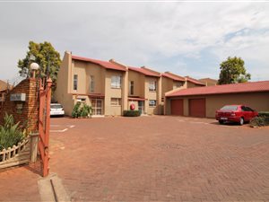 2 Bed Townhouse in Dorandia