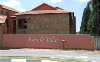 3 Bedroom Apartment in Elspark