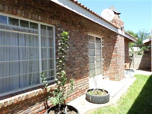 3 Bedroom Townhouse in Potchefstroom Central