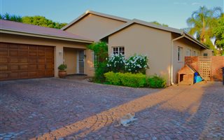 3 Bedroom Duet in Villieria