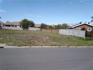 970 m² Land available in D Urbanvale