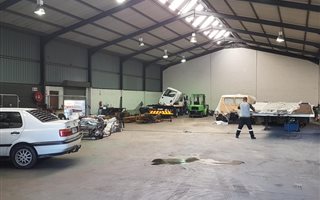 750 m² Industrial space in Kraaifontein Central