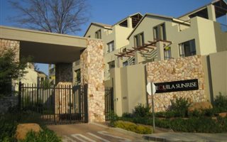 1 Bedroom Apartment in Lonehill