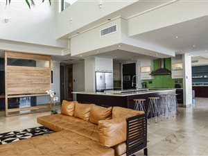 5 Bed Apartment in Umdloti