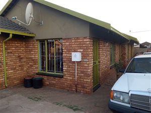 3 Bed House in Vosloorus