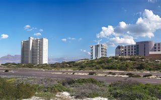 3 Bedroom Penthouse in Bloubergstrand