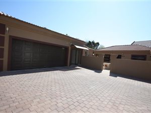 4 Bed House in Sandown