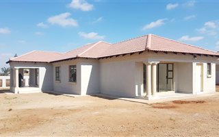 3 Bedroom House in Flora Park